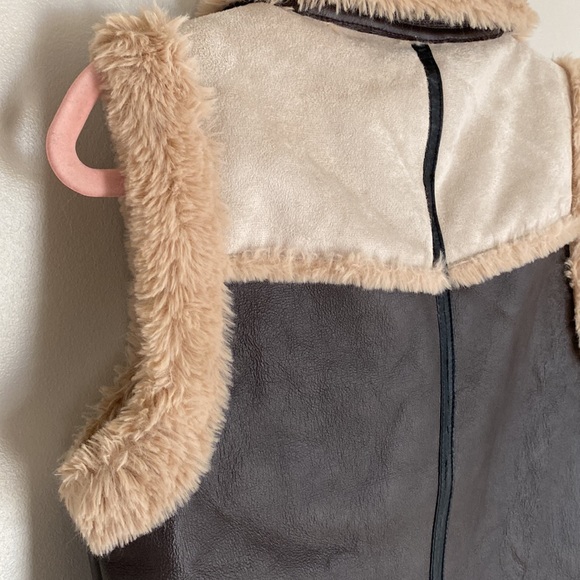 Express Faux Fur Leather Vest - XS - Picture 10 of 16